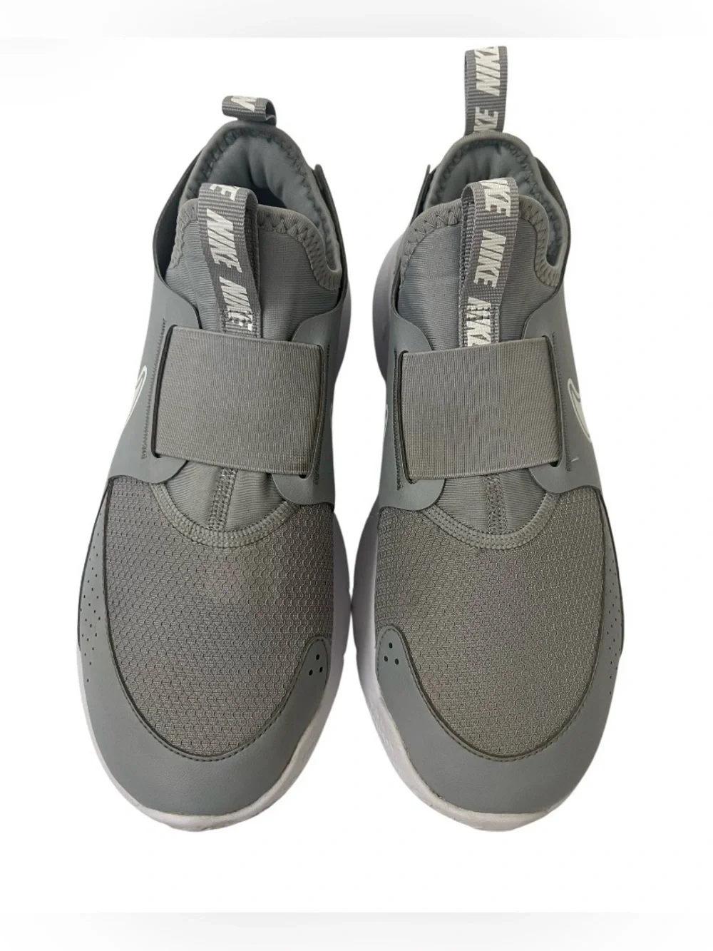 Nike Flex Runner - Gray/White Sneakers - Size 7Y